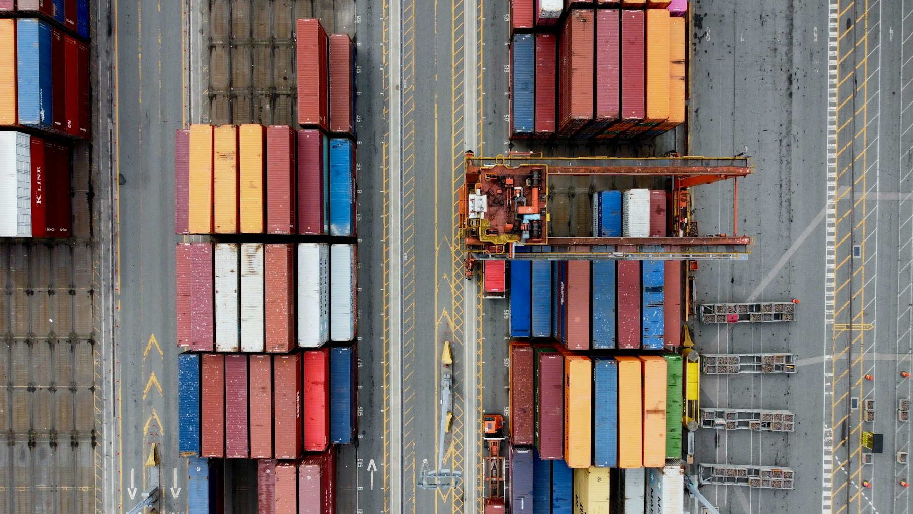 Konteyner logistika sahəsi